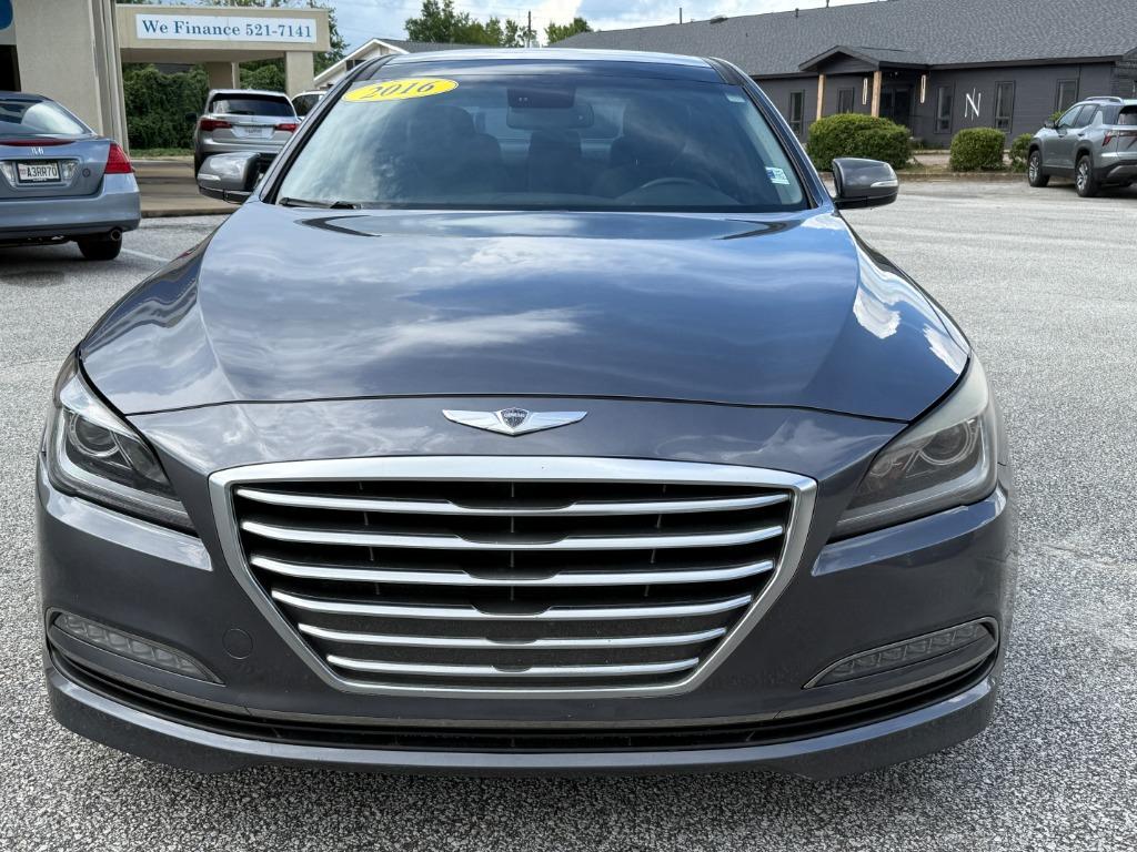 2016 Hyundai Genesis - $11,995