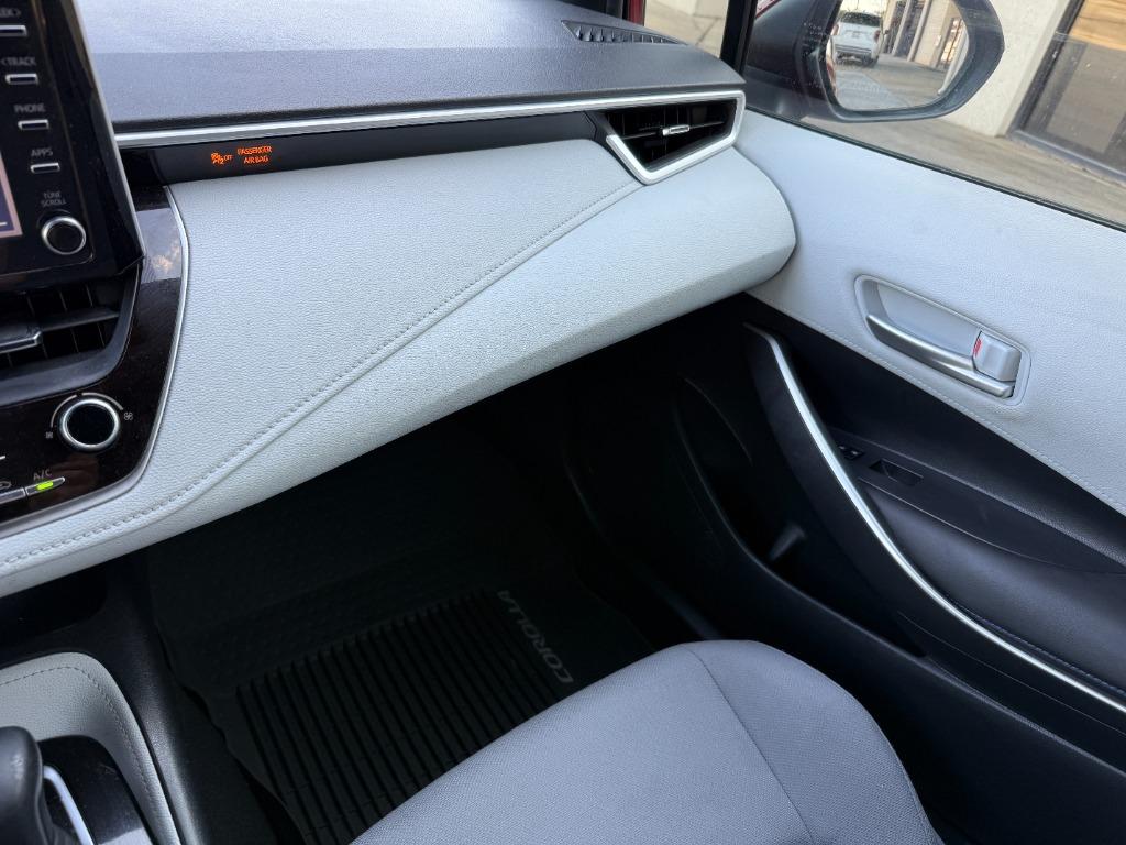 2020 Toyota Corolla SE photo