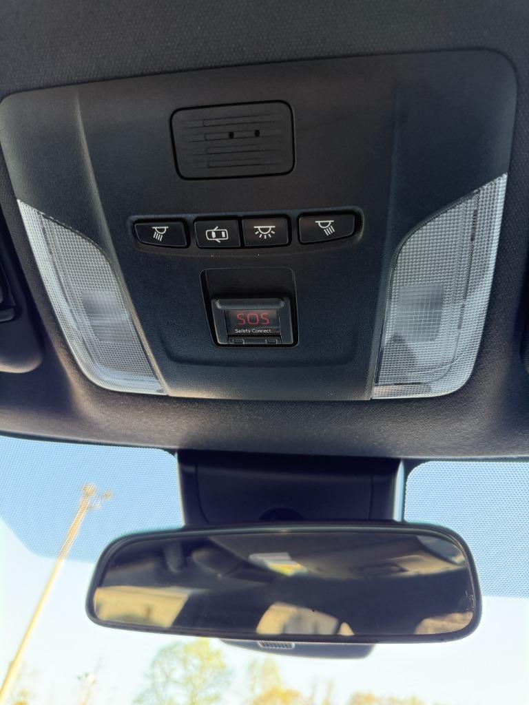 2020 Toyota Corolla SE photo