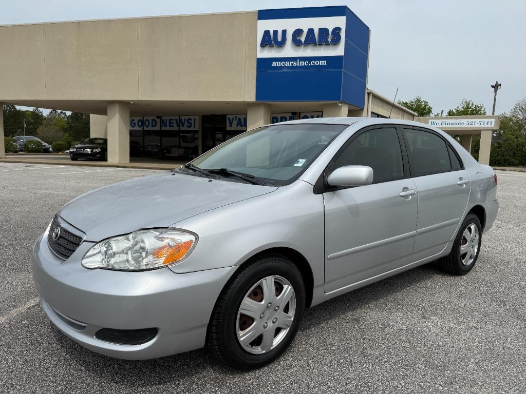 2005 Toyota Corolla CE photo
