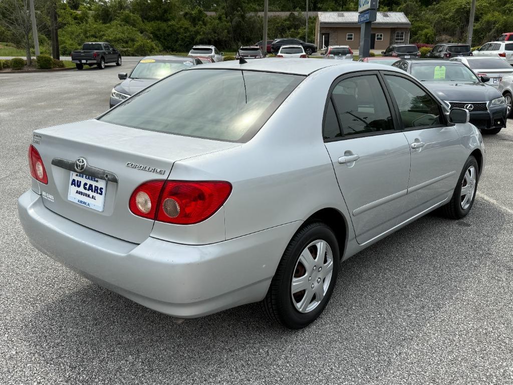 2005 Toyota Corolla CE photo