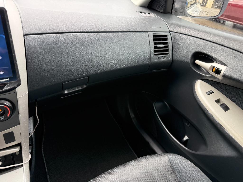 2010 Toyota Corolla - $8,995