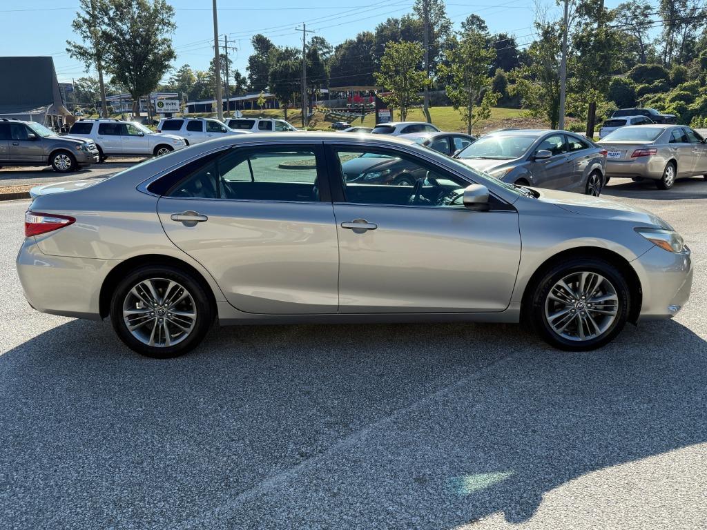 2017 Toyota Camry - $13,995