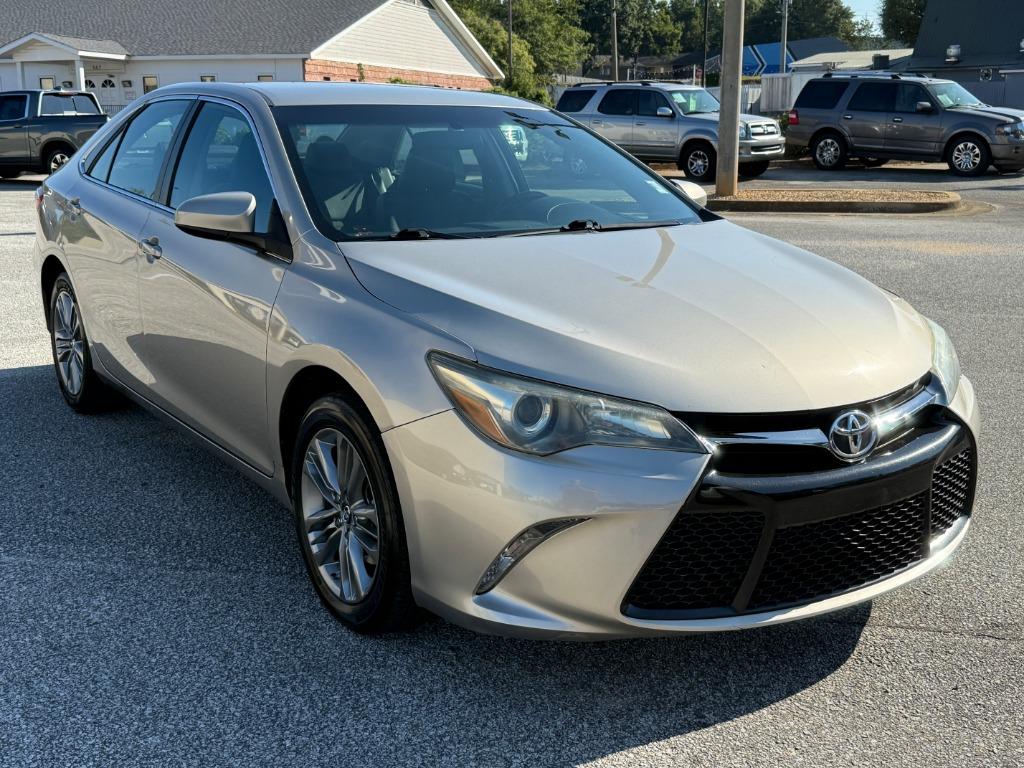 2017 Toyota Camry - $12,995