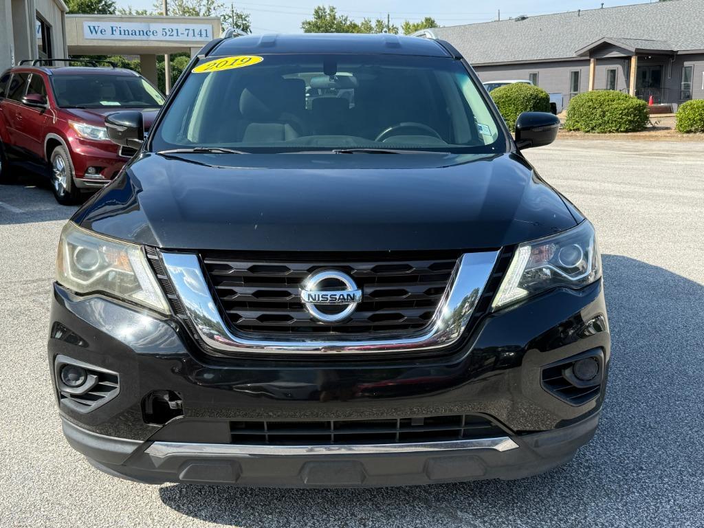 2019 Nissan Pathfinder - $13,995