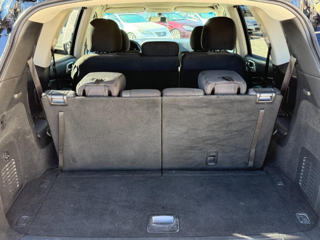 2019 Nissan Pathfinder - $14,995