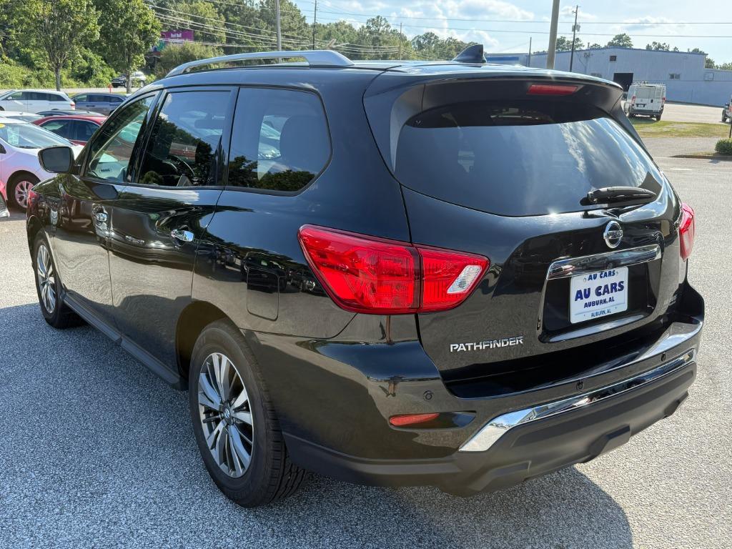 2019 Nissan Pathfinder - $13,995