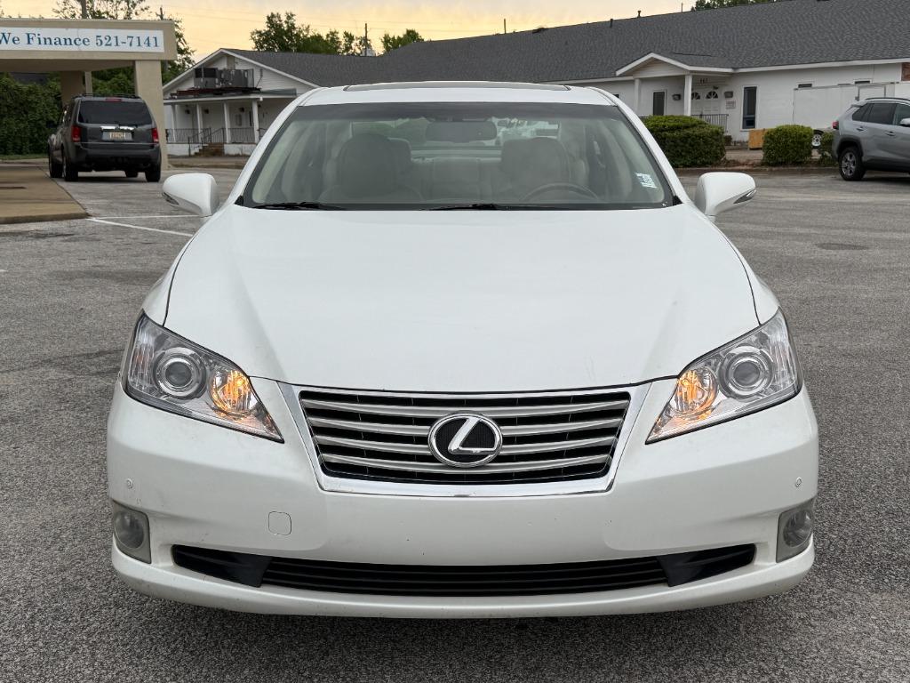 2011 Lexus ES - $10,995