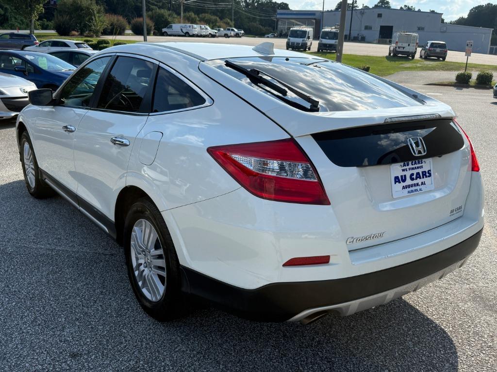 2013 Honda Crosstour - $11,995