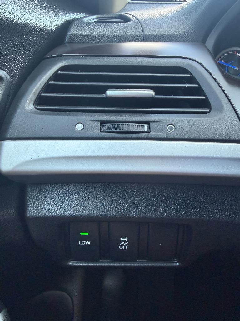 2013 Honda Crosstour - $11,995