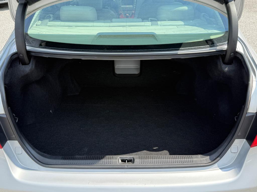 2007 Lexus ES - $10,995