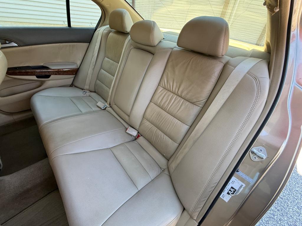 2009 Honda Accord - $9,995