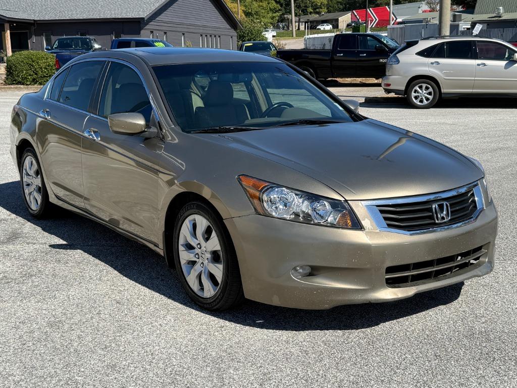 2009 Honda Accord - $9,995