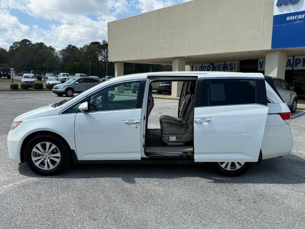 2017 Honda Odyssey - $13,995