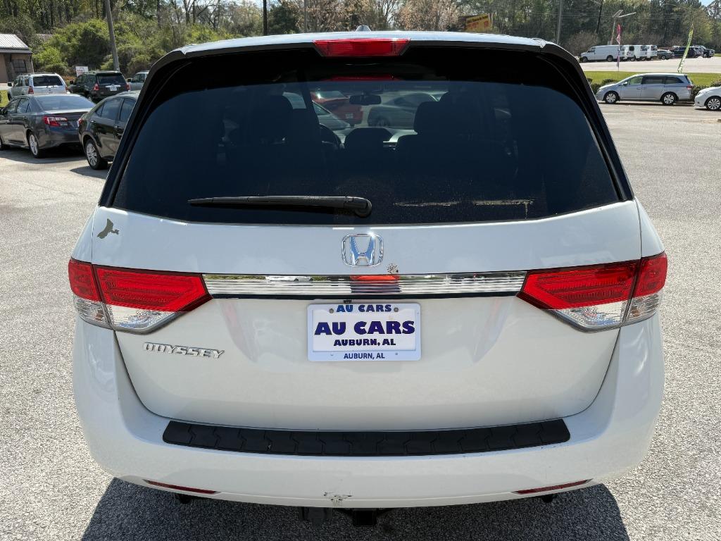 2017 Honda Odyssey - $13,995