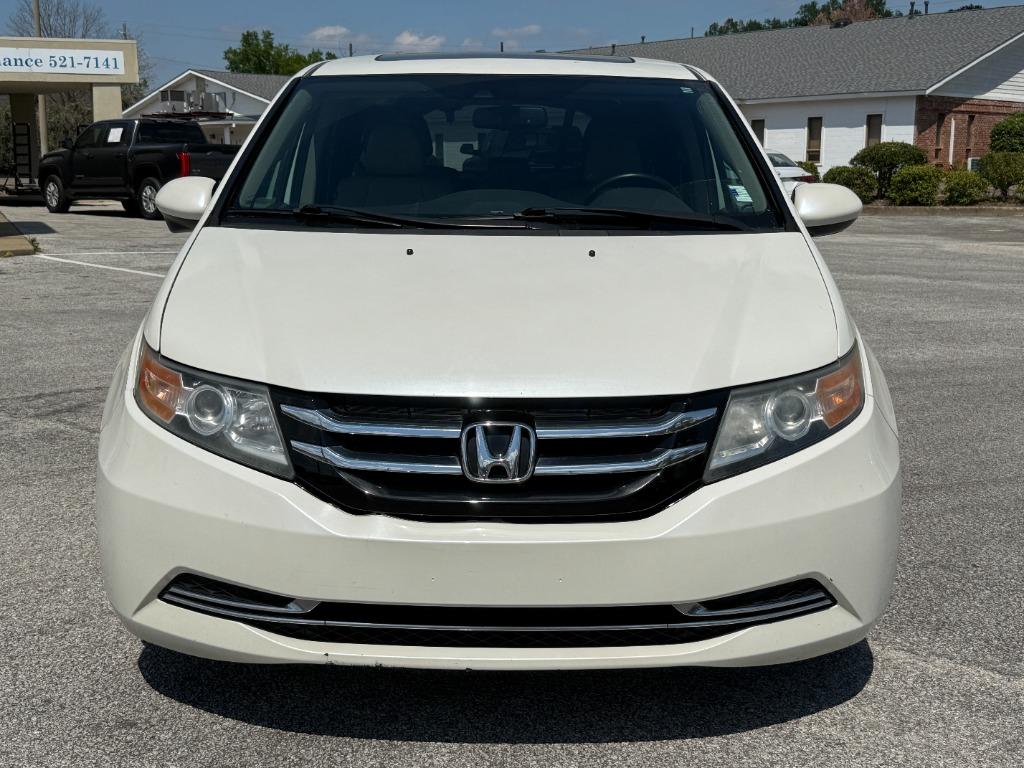 2017 Honda Odyssey - $13,995