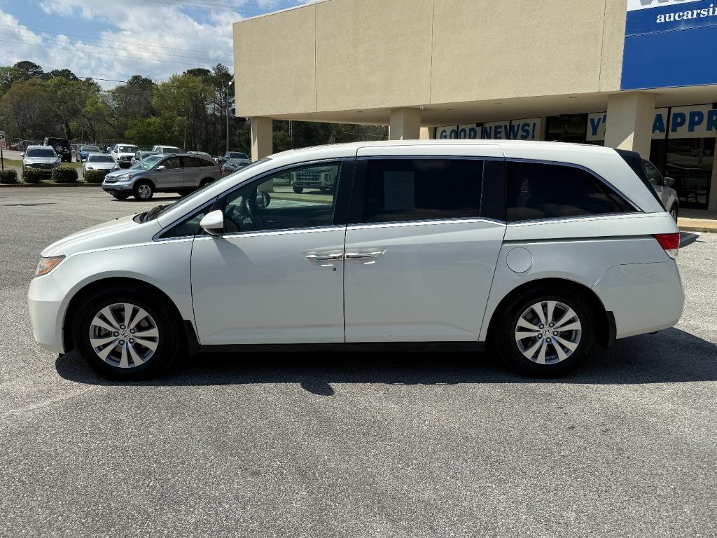 2017 Honda Odyssey - $13,995
