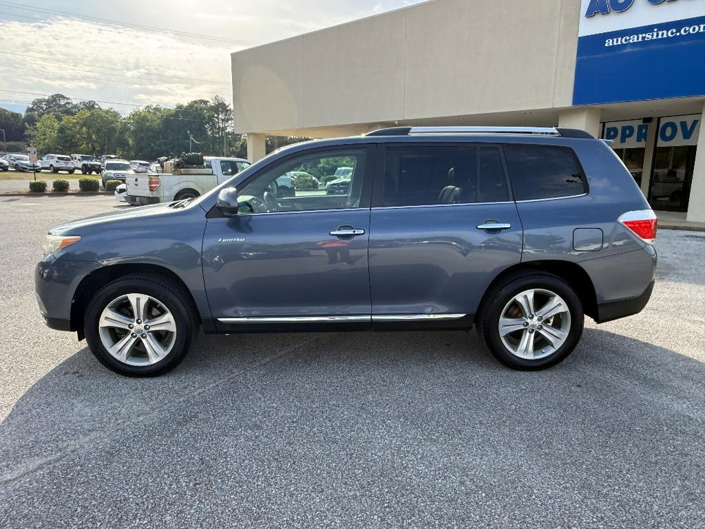 2012 Toyota Highlander - $13,995