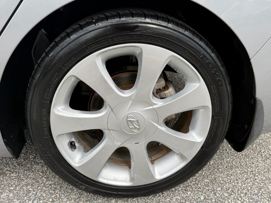 2013 Hyundai Elantra - $9,995