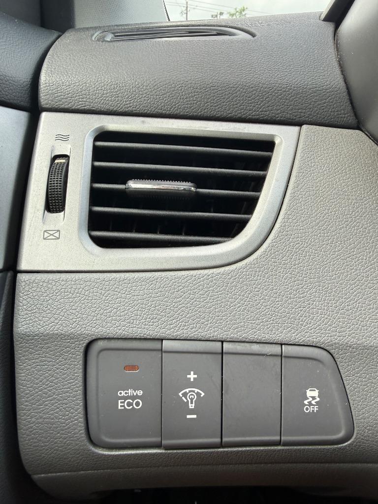 2013 Hyundai Elantra - $9,995