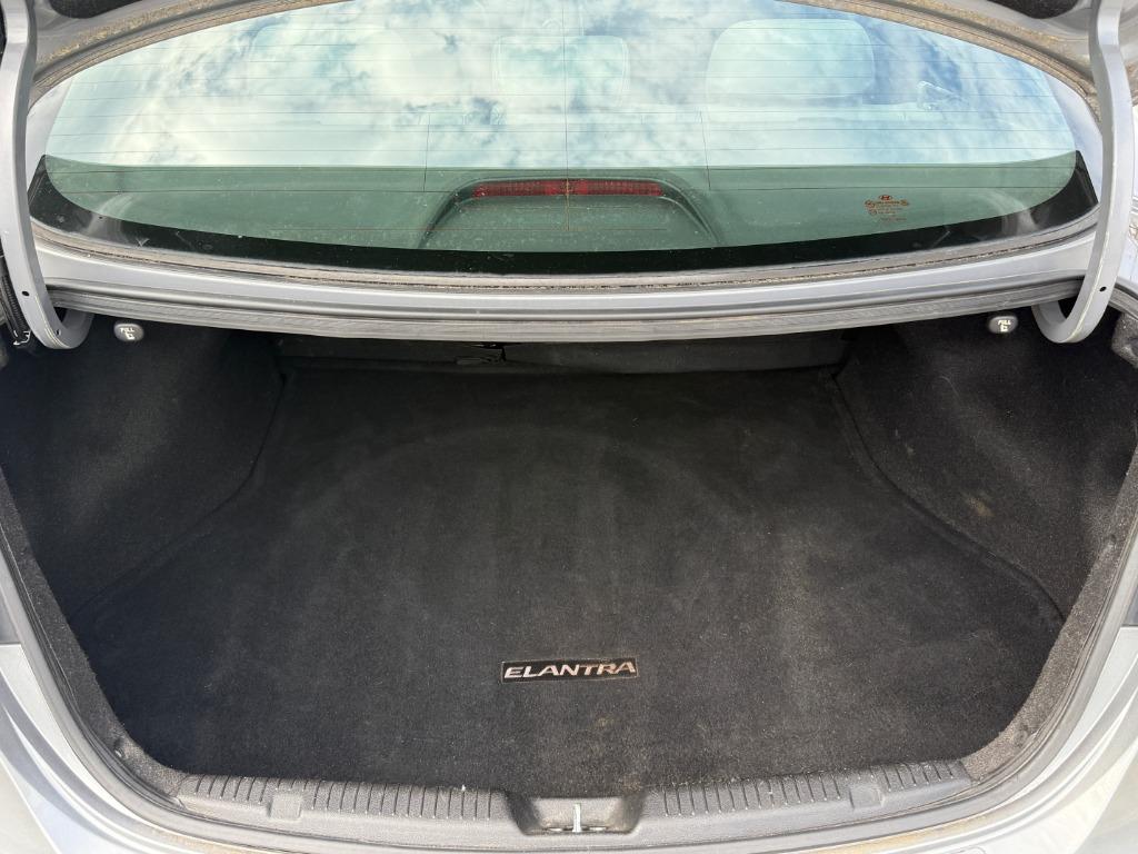 2013 Hyundai Elantra - $9,995