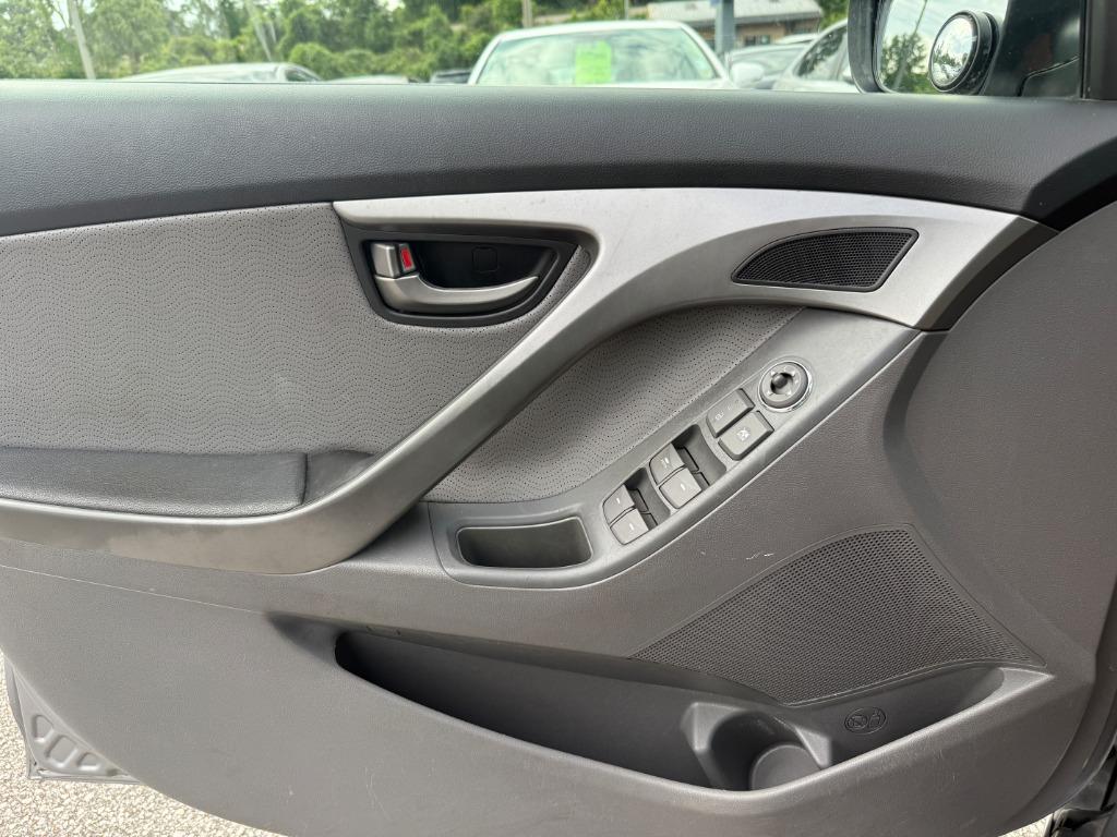2013 Hyundai Elantra - $9,995