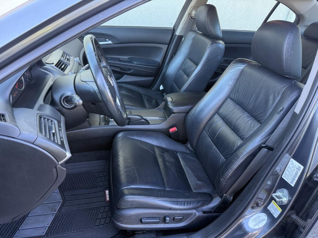 2012 Honda Accord - $11,995