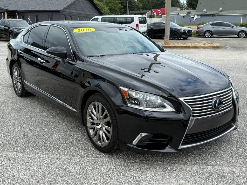 2016 Lexus LS - $17,995