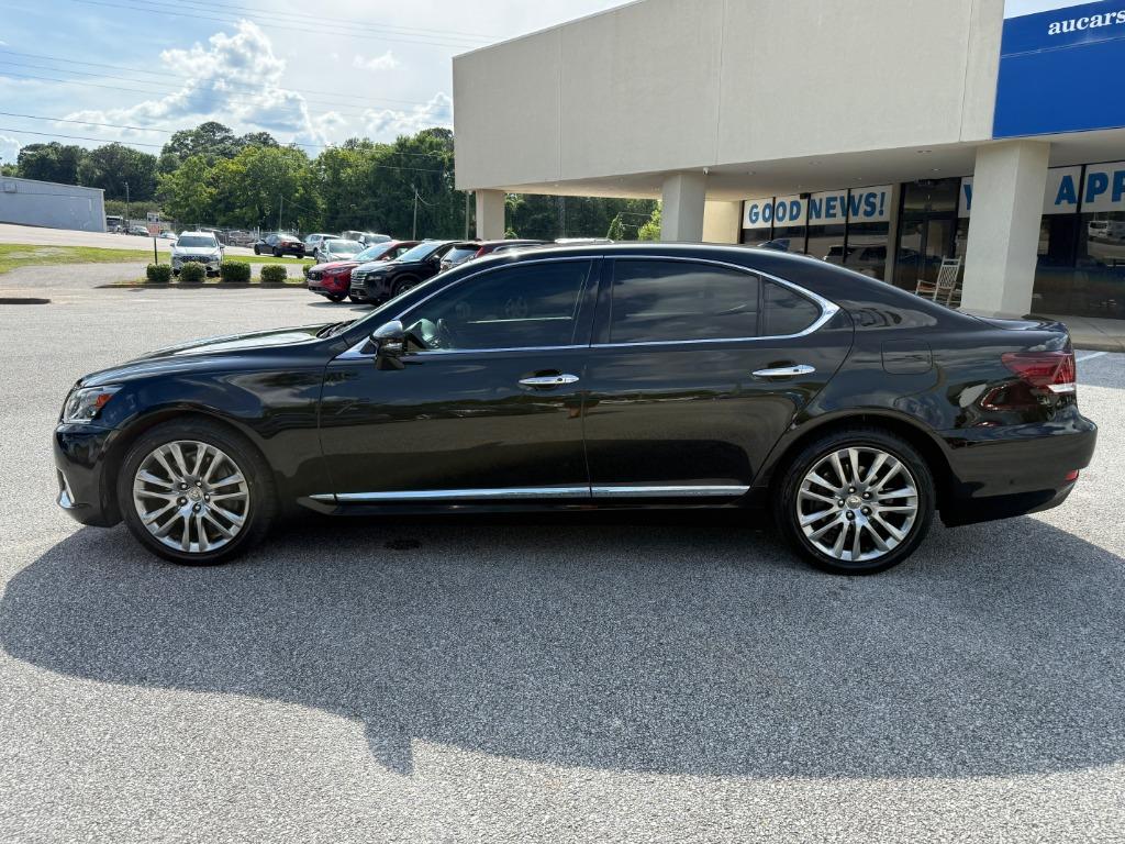 2016 Lexus LS - $17,995