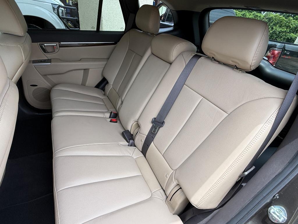 2012 Hyundai Santa Fe - $12,995