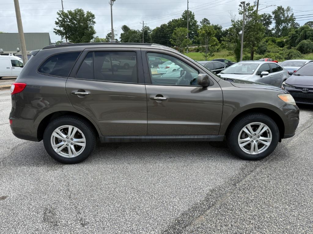2012 Hyundai Santa Fe - $12,995