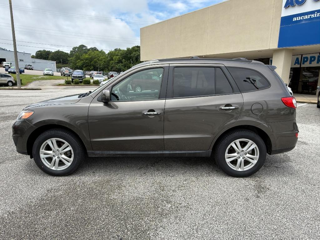 2012 Hyundai Santa Fe - $12,995