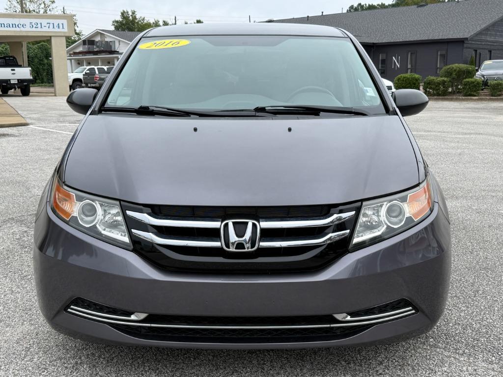 2016 Honda Odyssey - $13,995