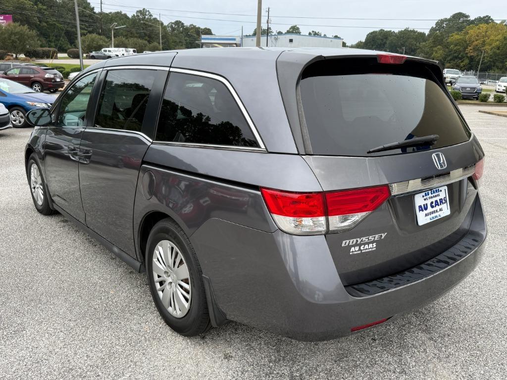 2016 Honda Odyssey - $13,995