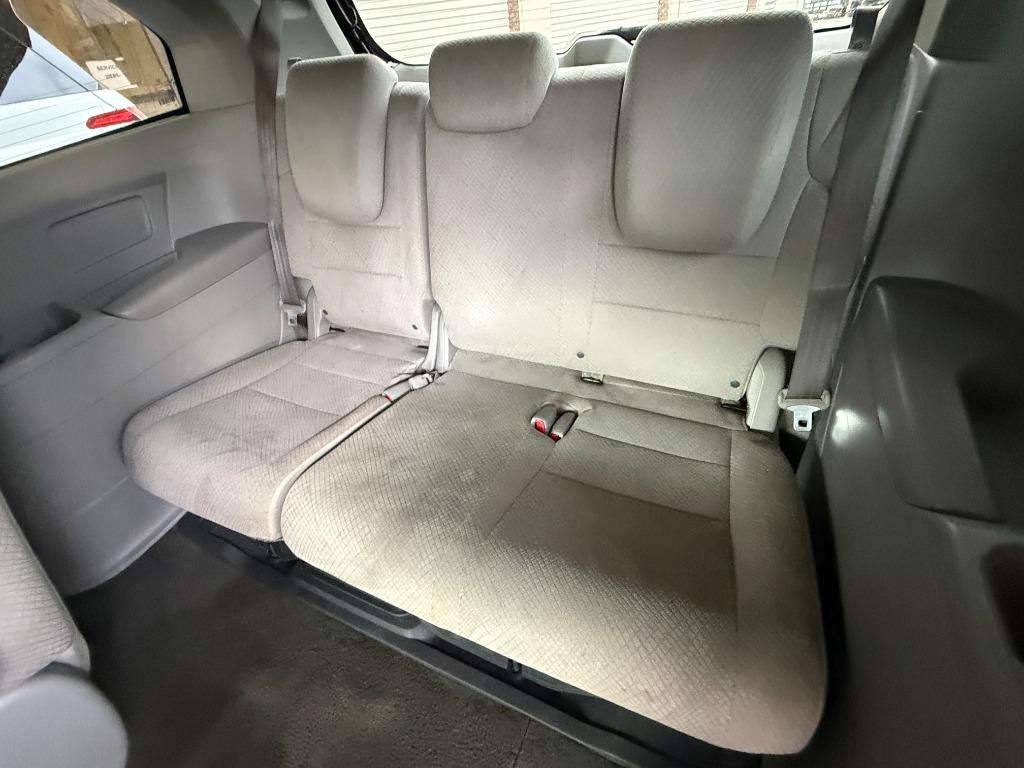 2016 Honda Odyssey - $13,995