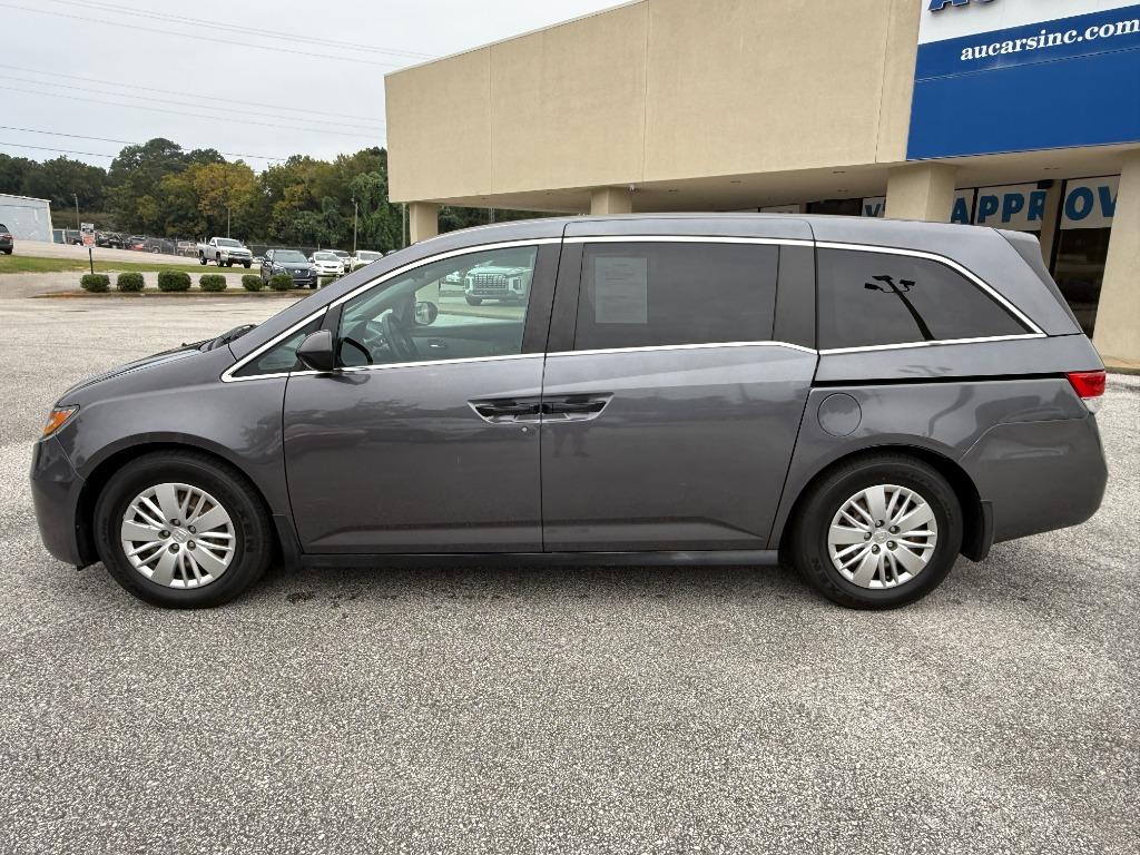 2016 Honda Odyssey - $13,995