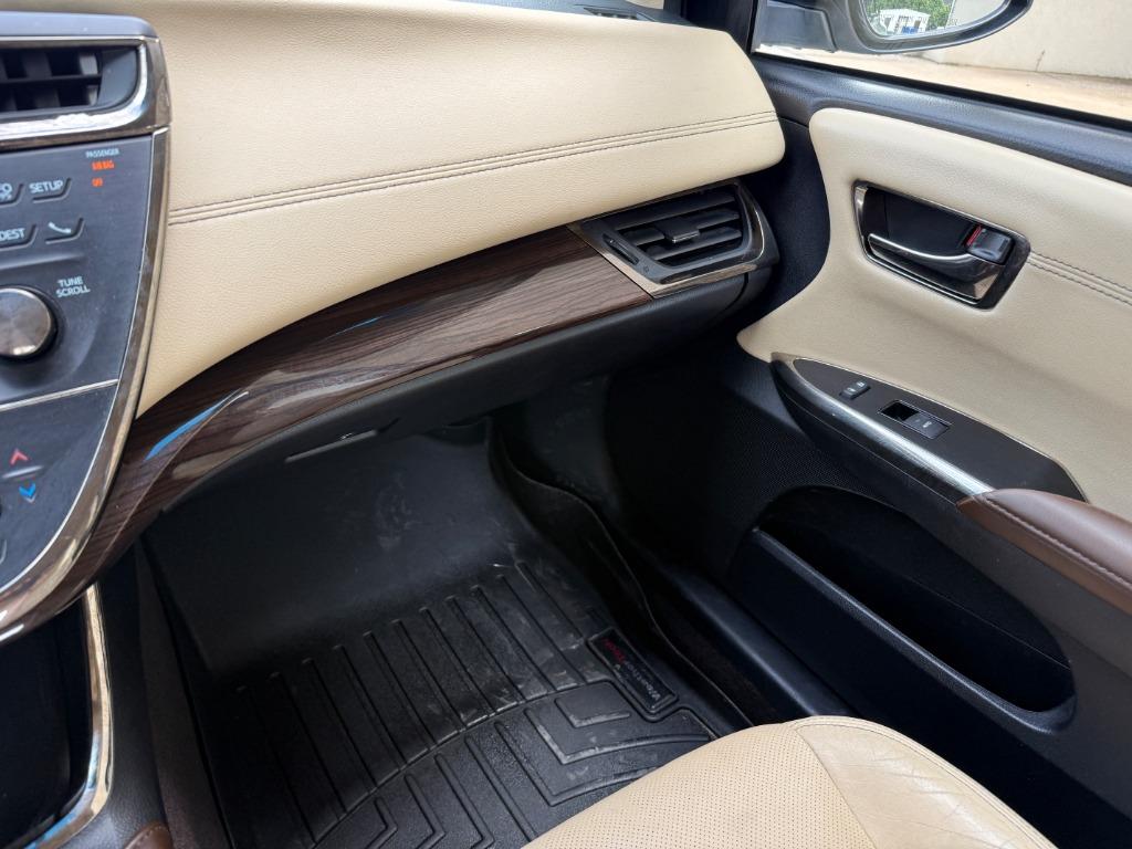 2013 Toyota Avalon - $14,995
