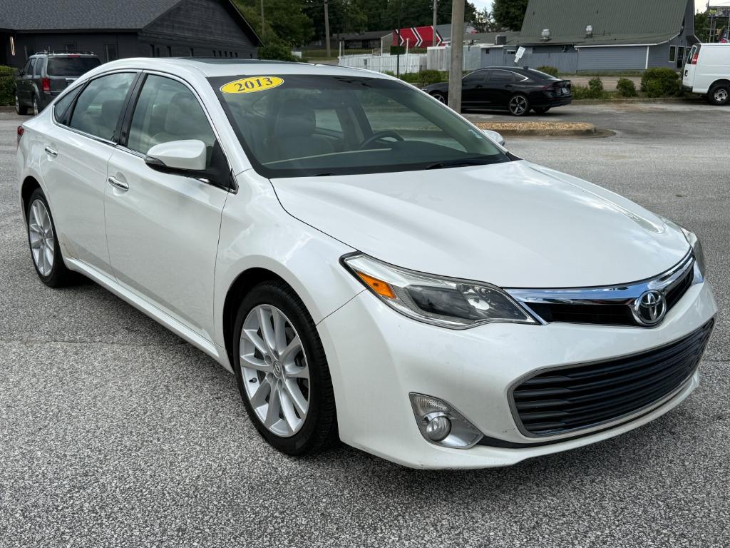 2013 Toyota Avalon - $14,995