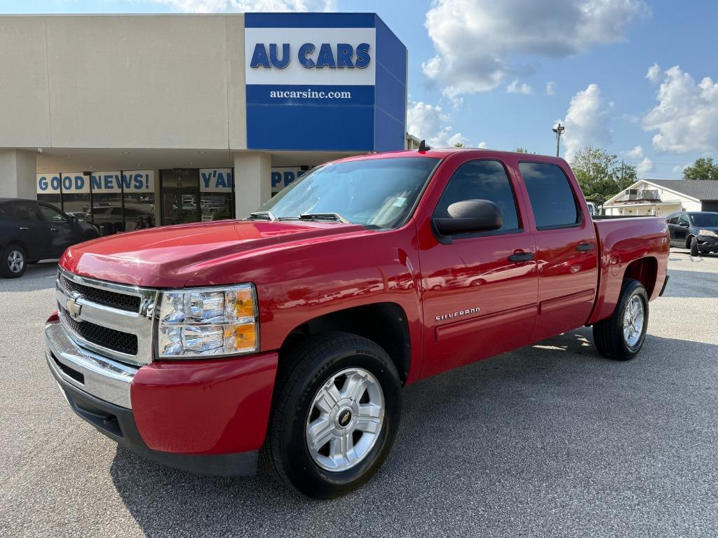2010 Chevrolet Silverado - $14,995