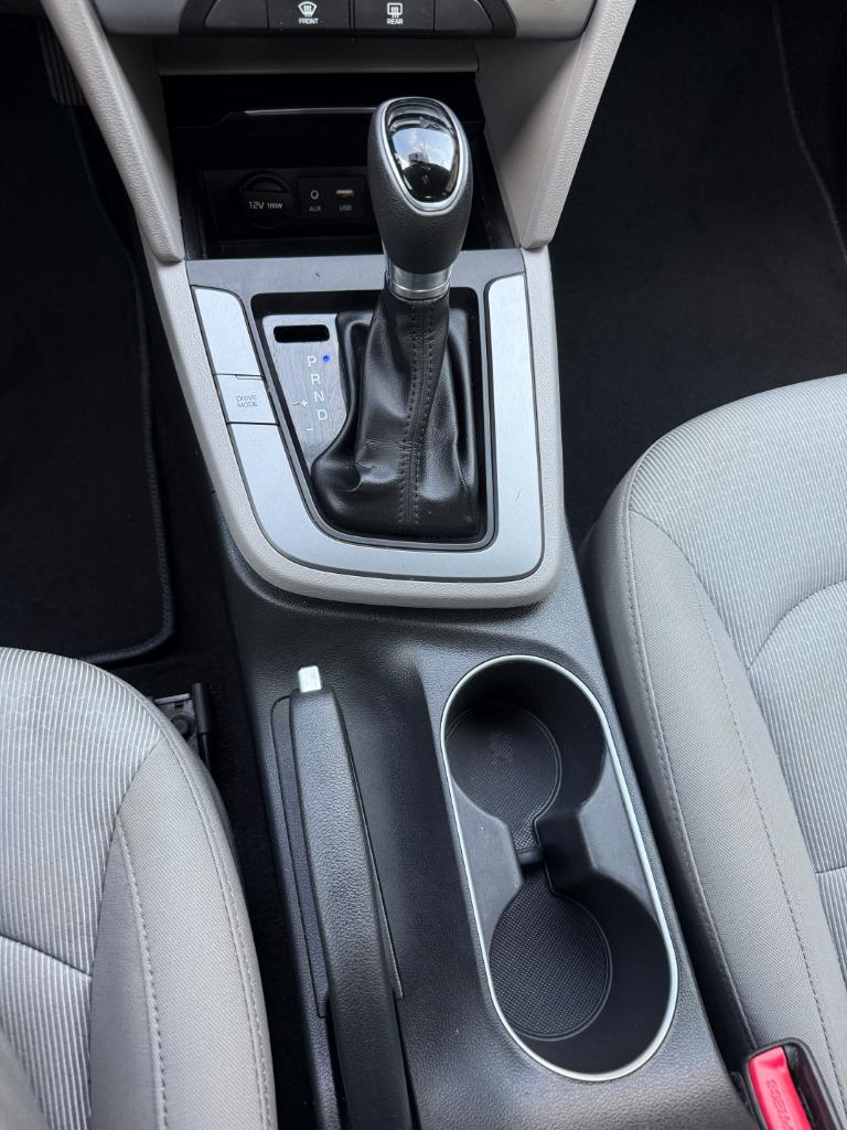 2017 Hyundai Elantra - $10,995