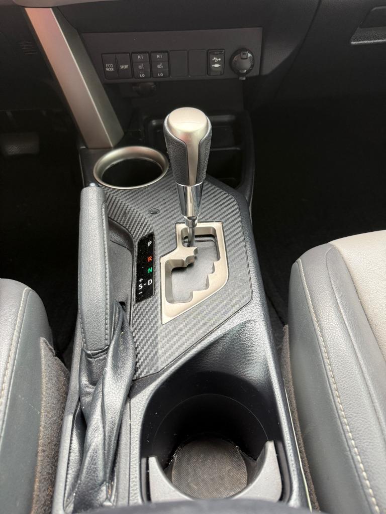 2014 Toyota RAV4 - $11,995