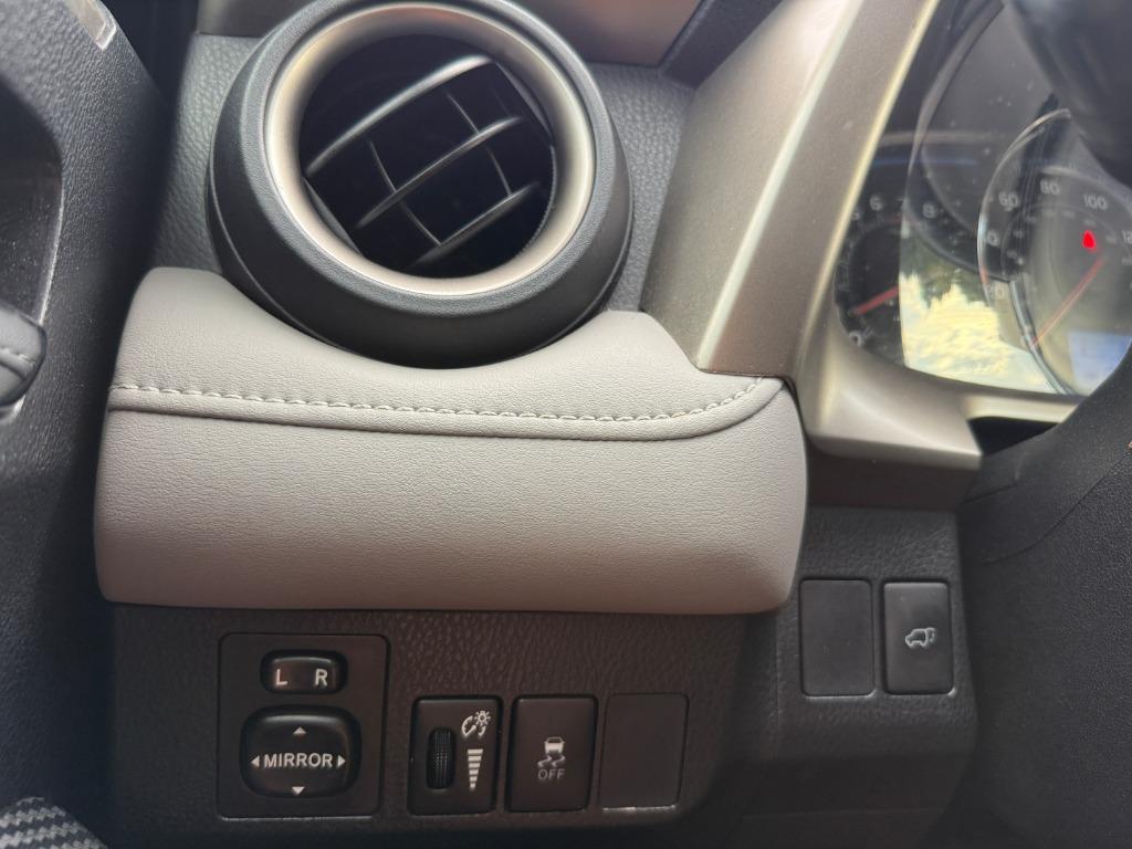2014 Toyota RAV4 - $11,995