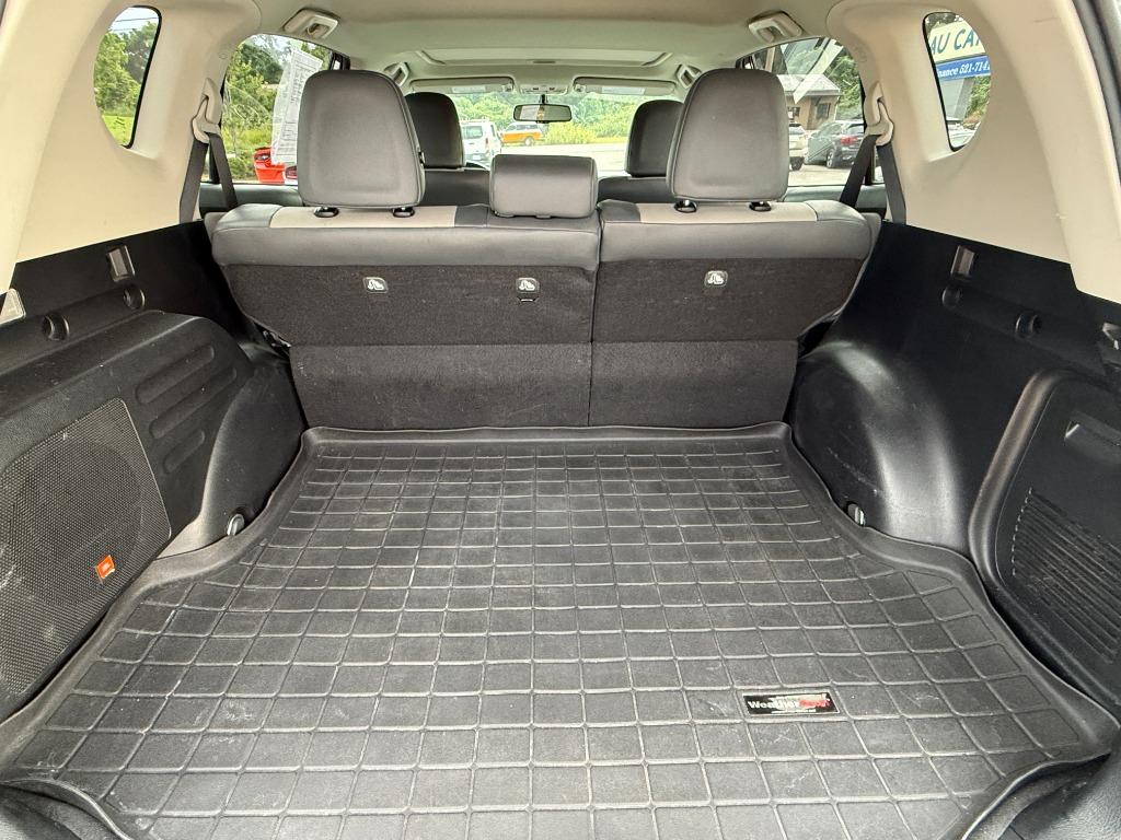 2014 Toyota RAV4 - $11,995