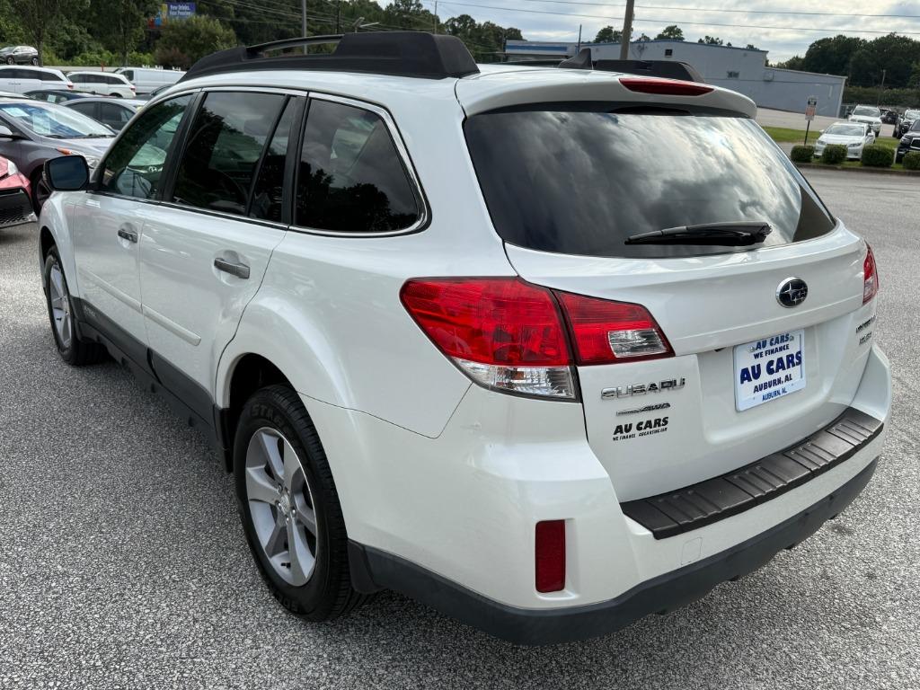2013 Subaru Outback - $12,995