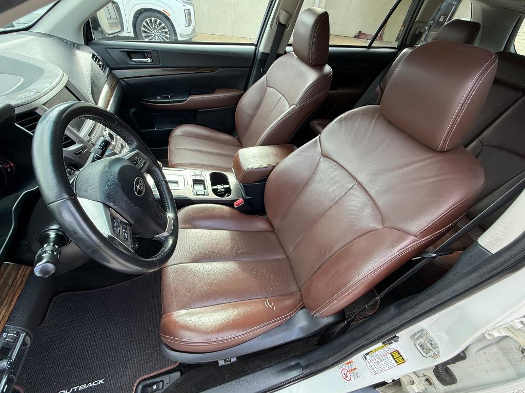 2013 Subaru Outback - $12,995