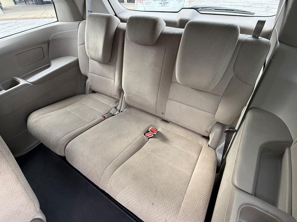 2014 Honda Odyssey - $13,995