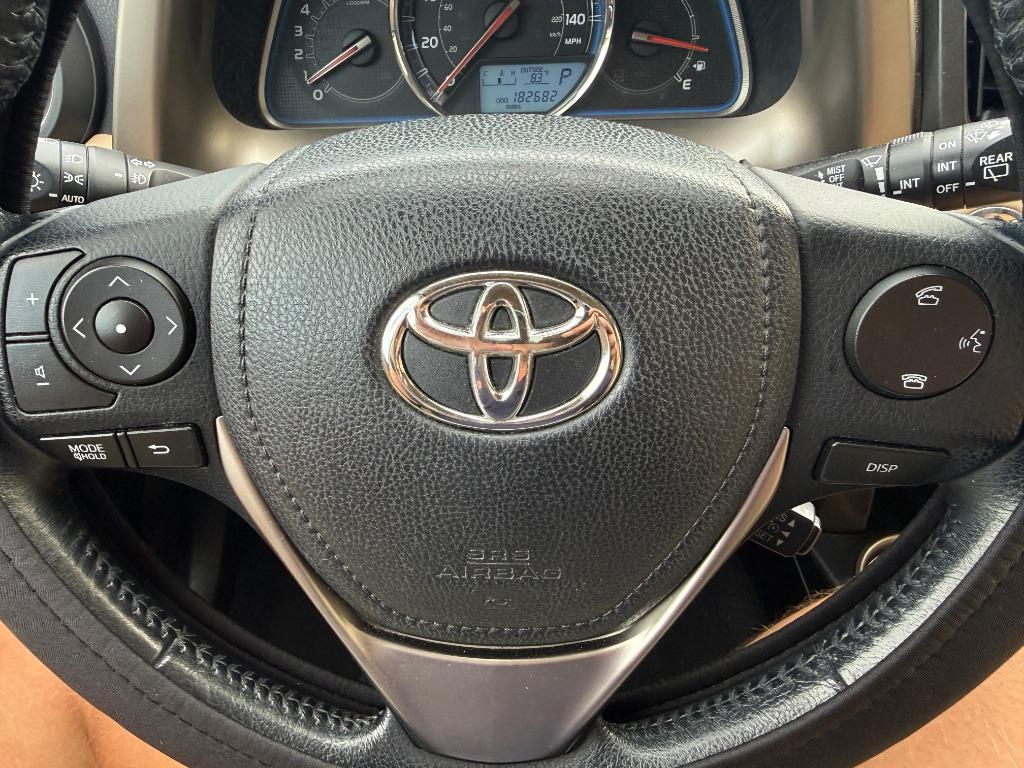 2015 Toyota RAV4 - $14,995