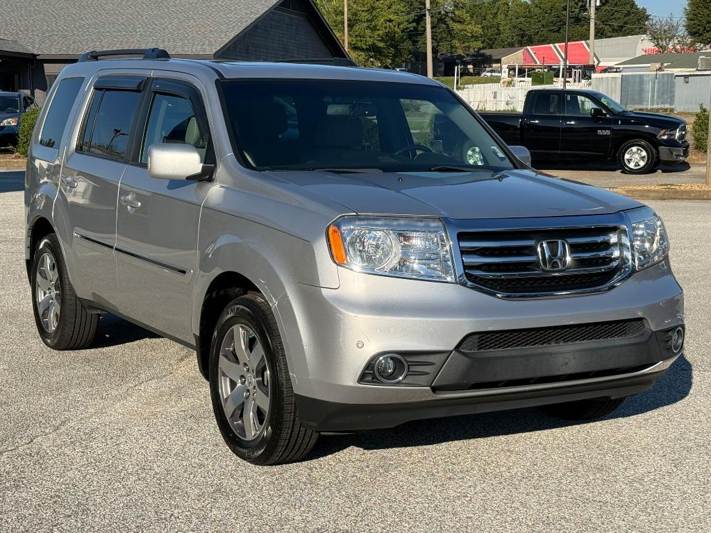 2013 Honda Pilot - $14,995