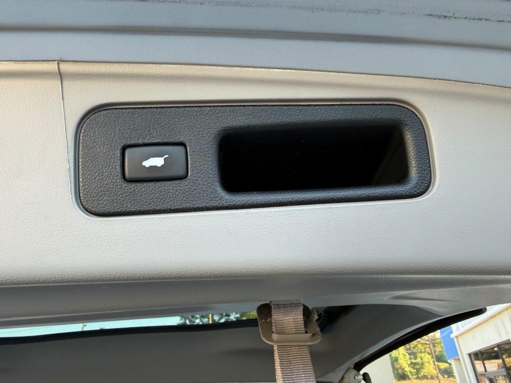 2013 Honda Pilot - $14,995