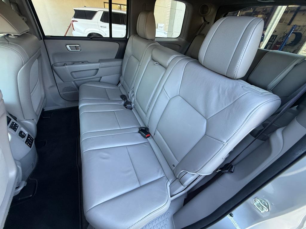 2013 Honda Pilot - $14,995